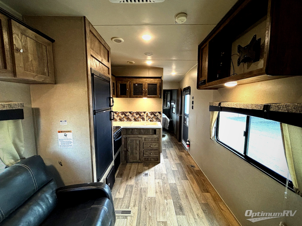 2019 Palomino Puma XLE Lite 27QBC Photo 5