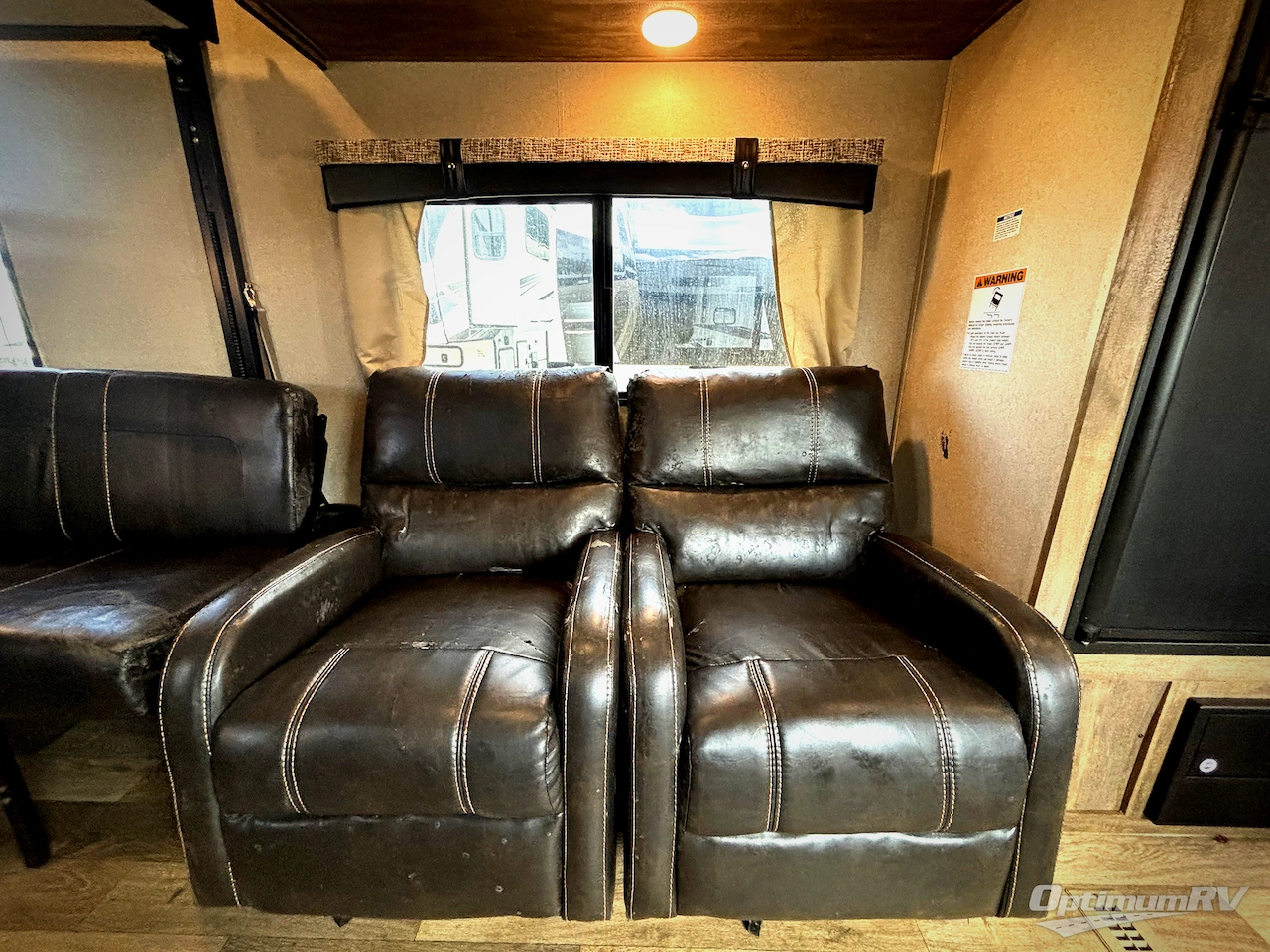 2019 Palomino Puma XLE Lite 27QBC Photo 6