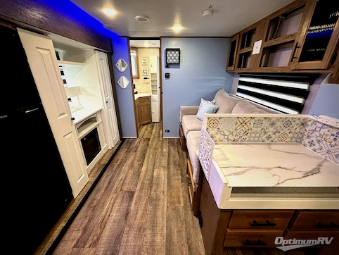 2024 Forest River Cherokee Alpha Wolf 23LDE-L RV Photo 2