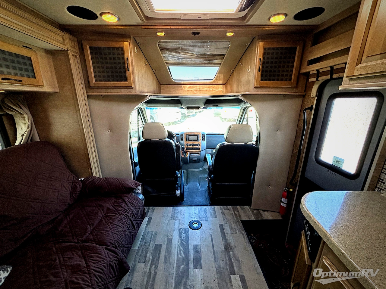 2015 Coachmen Prism 24G Photo 5