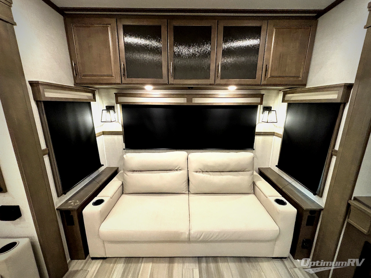 2023 Grand Design Solitude 378MBS Photo 24