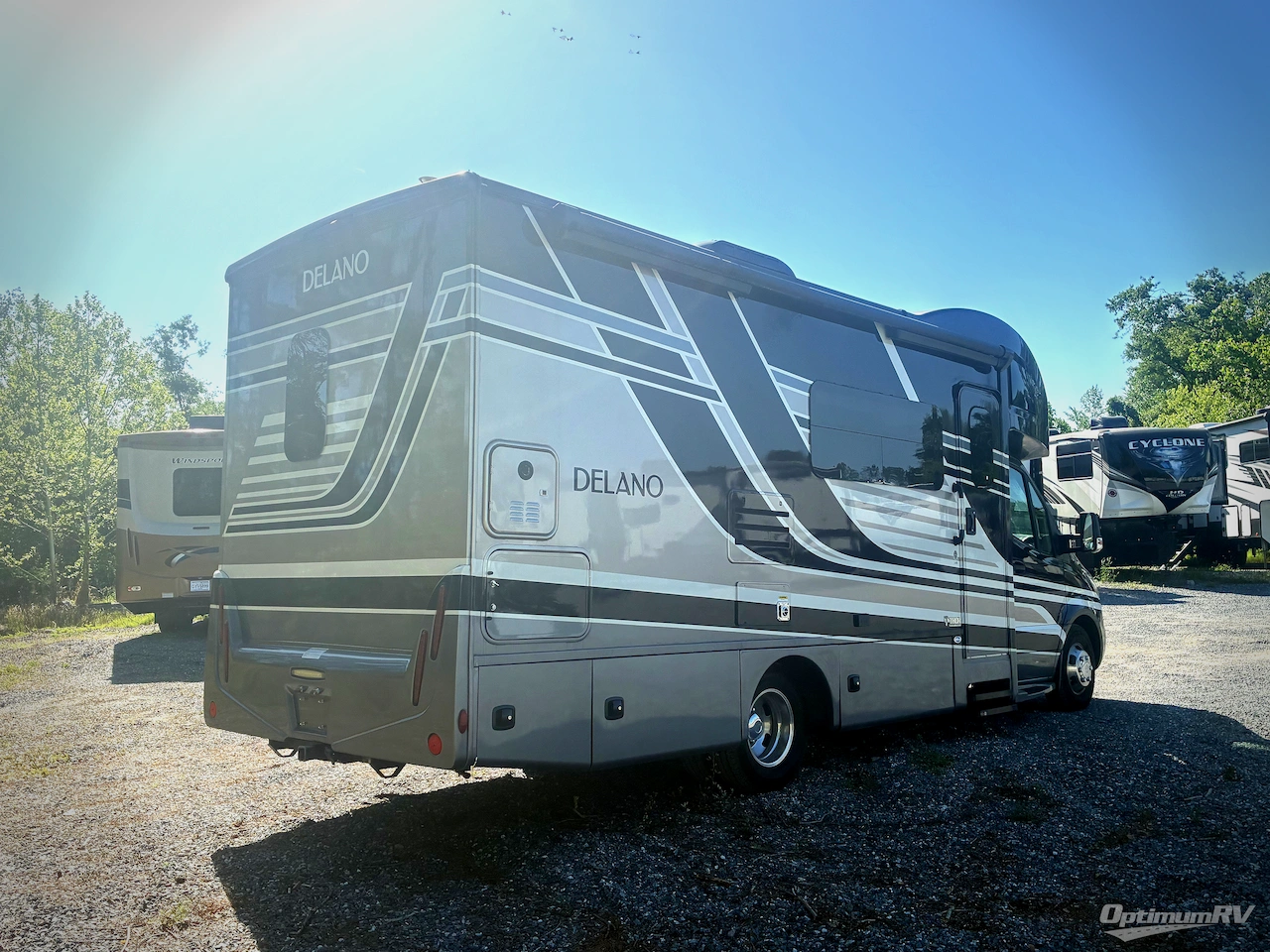 2022 Thor Delano Sprinter 24FB Photo 2