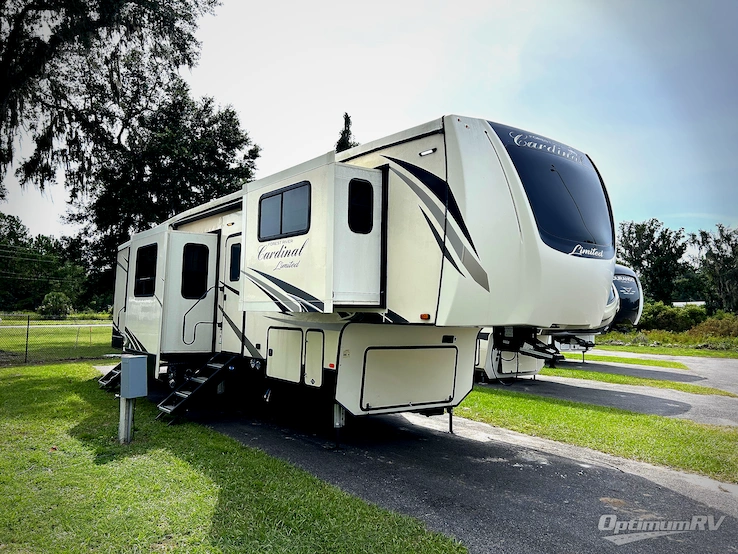 2020 Forest River Cardinal Limited 399FLLE RV Photo 1
