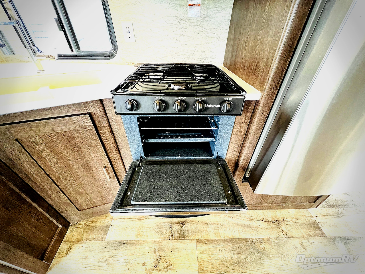 2018 Forest River Wildwood 28RLSS Photo 11