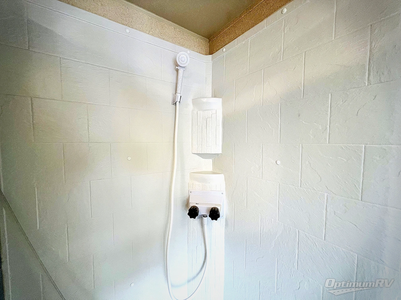 2018 Forest River Wildwood 28RLSS Photo 19