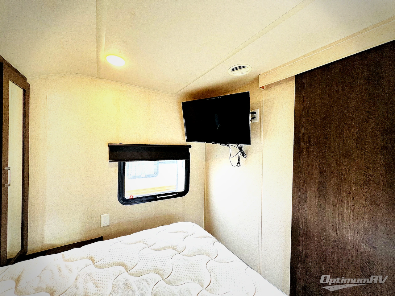 2018 Forest River Wildwood 28RLSS Photo 22