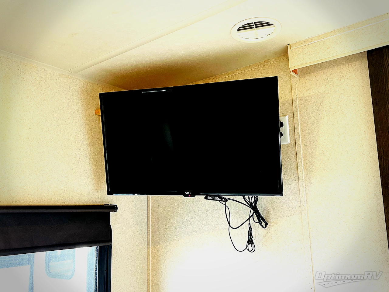 2018 Forest River Wildwood 28RLSS Photo 23