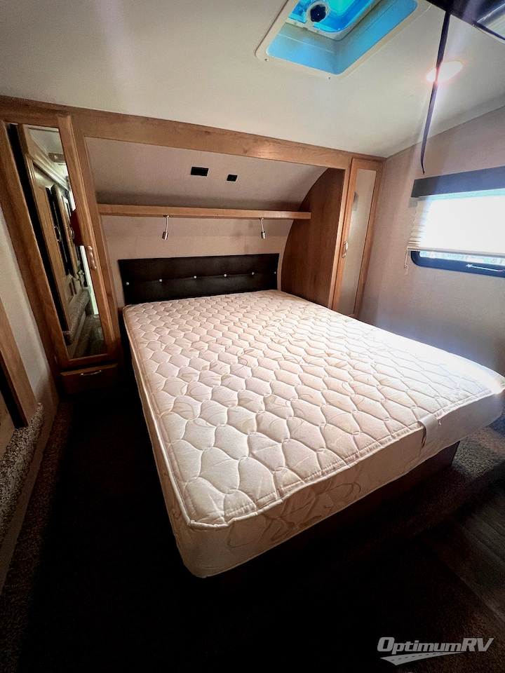 2019 Winnebago Towables Minnie Plus 29RBH Photo 5
