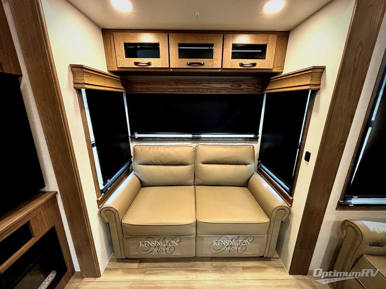 2024 Alliance Paradigm 395DS Photo 19