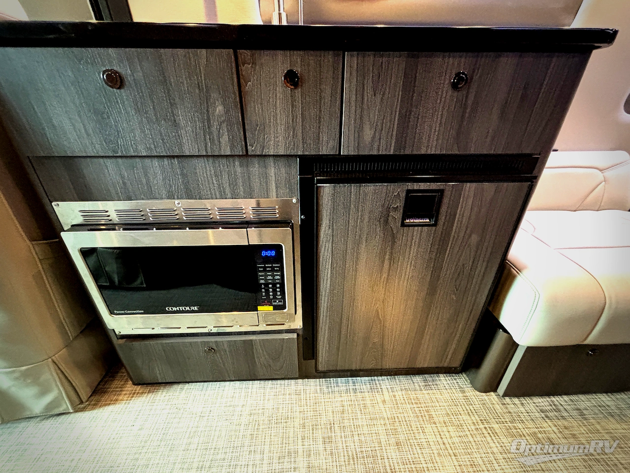 2023 Grech RV Terreno-ion Lounge Photo 16