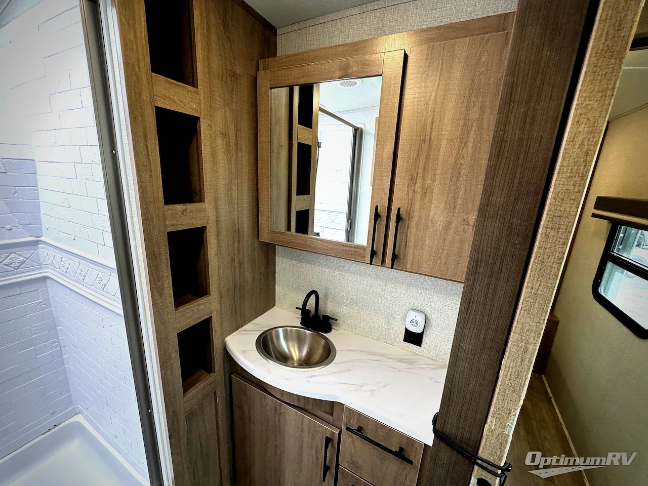 2023 Grand Design Imagine 3100RD Photo 11