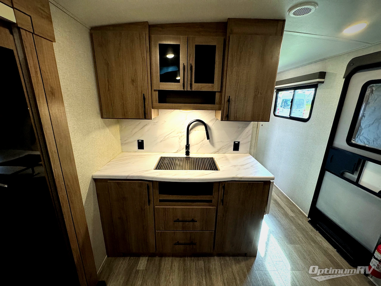 2023 Grand Design Imagine 3100RD Photo 13