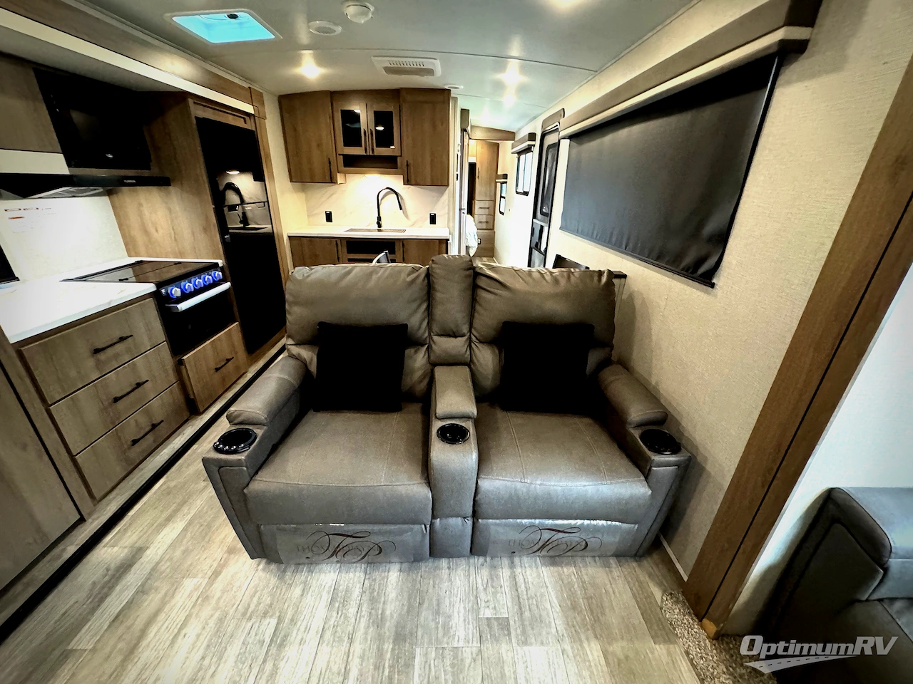 2023 Grand Design Imagine 3100RD Photo 15