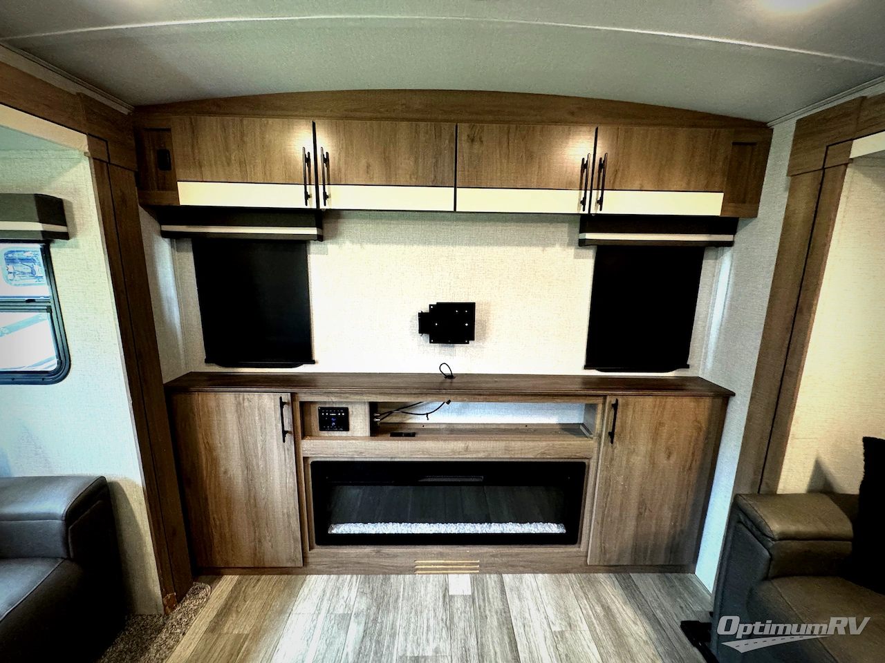 2023 Grand Design Imagine 3100RD Photo 18