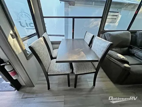 2022 Alliance Paradigm 310RL RV Photo 4