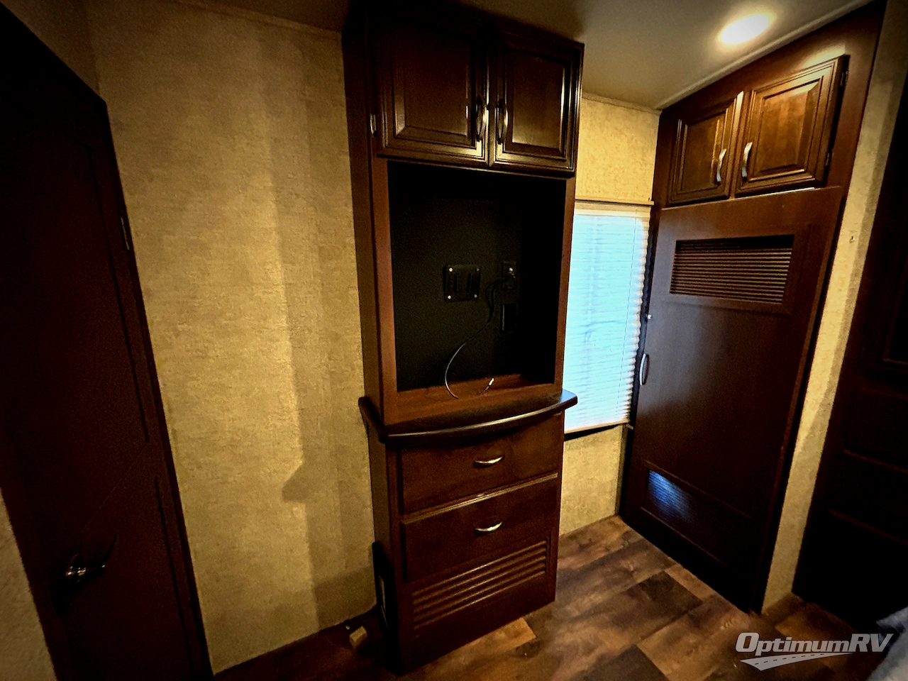 2017 Forest River Sandpiper Destination Trailers 393CK Photo 17