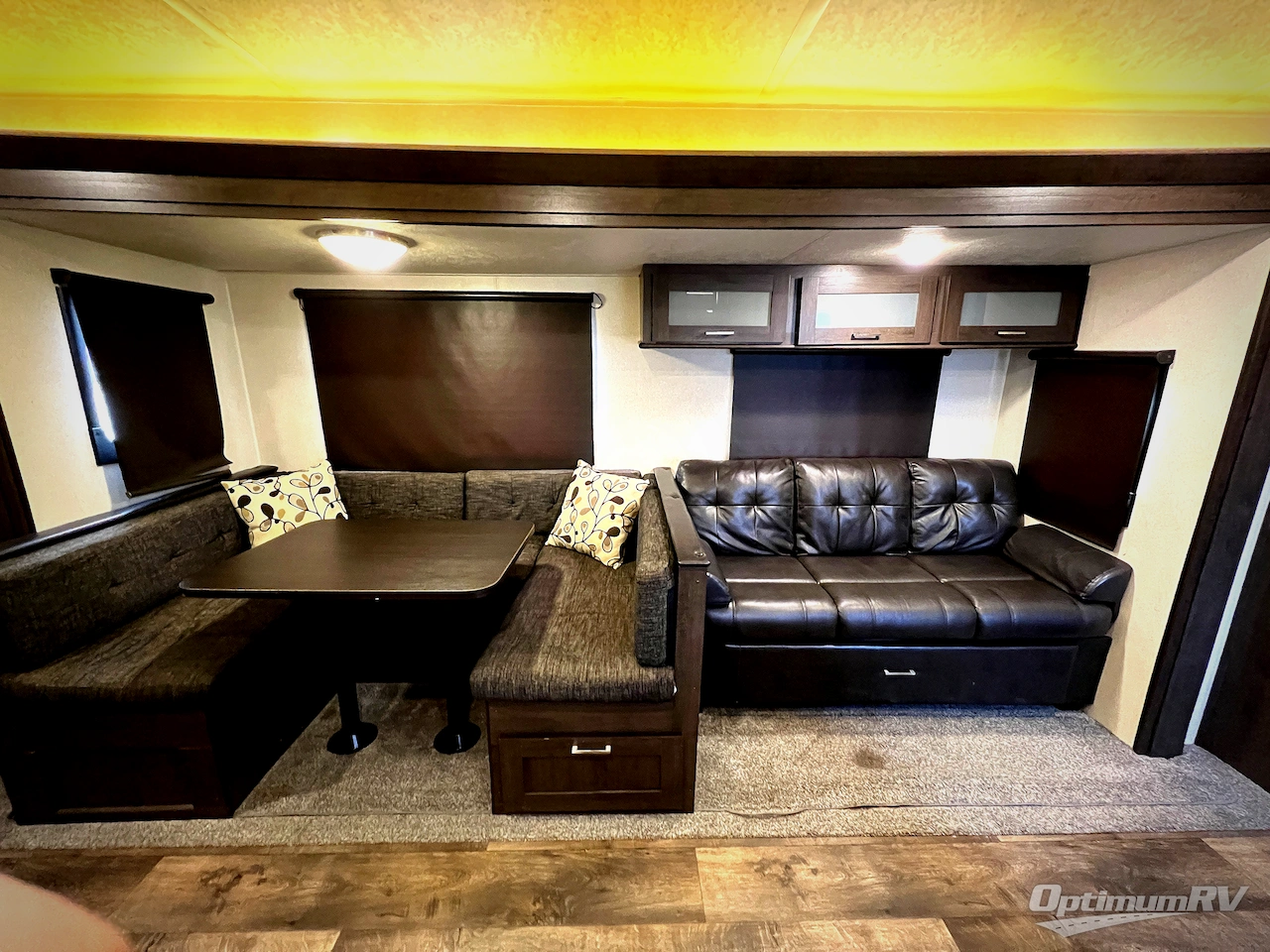 2019 Forest River Salem 31KQBTS Photo 3