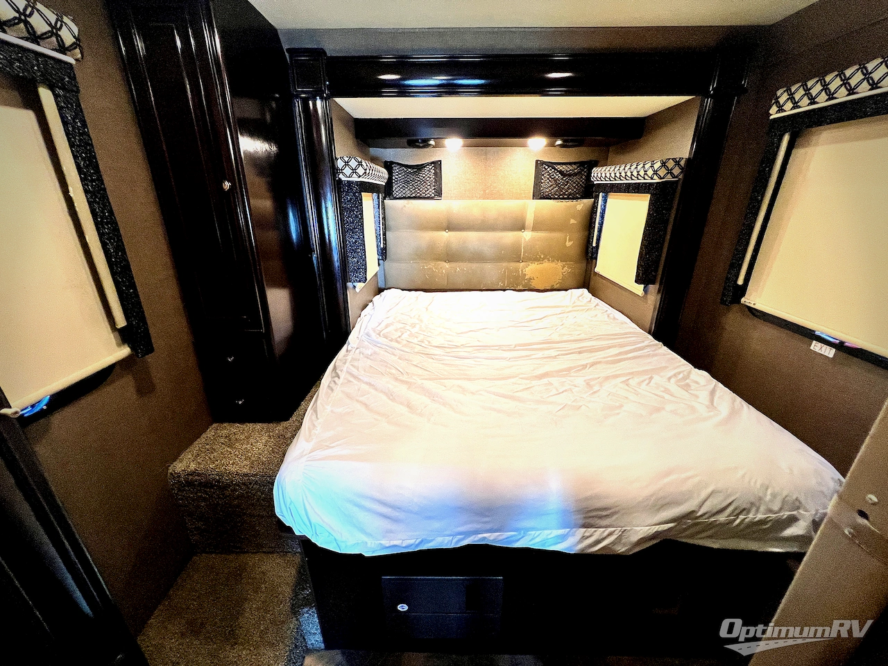 2017 Thor Siesta Sprinter 24SR Photo 14
