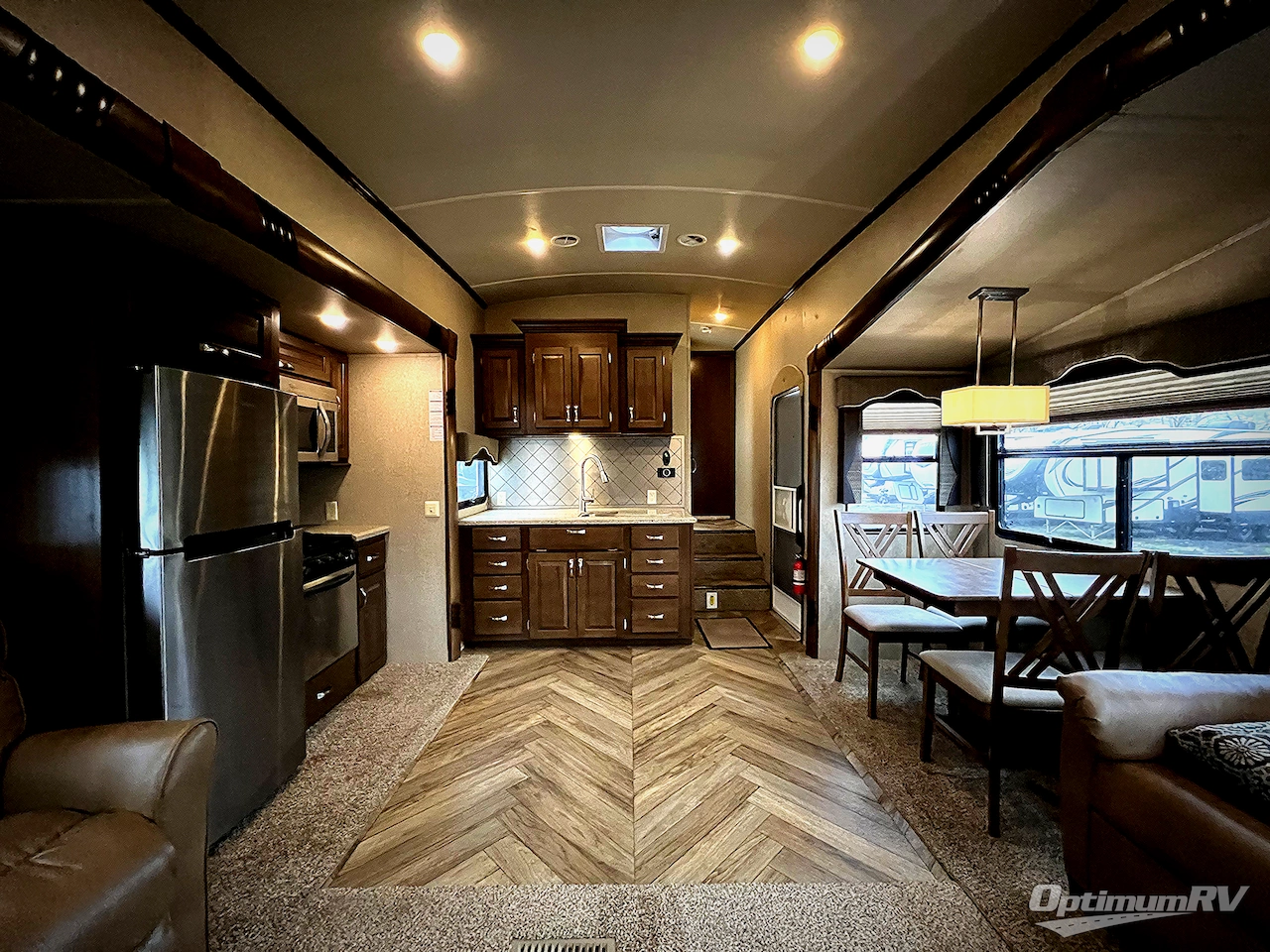 2016 Forest River Cedar Creek Silverback 29RE Photo 3