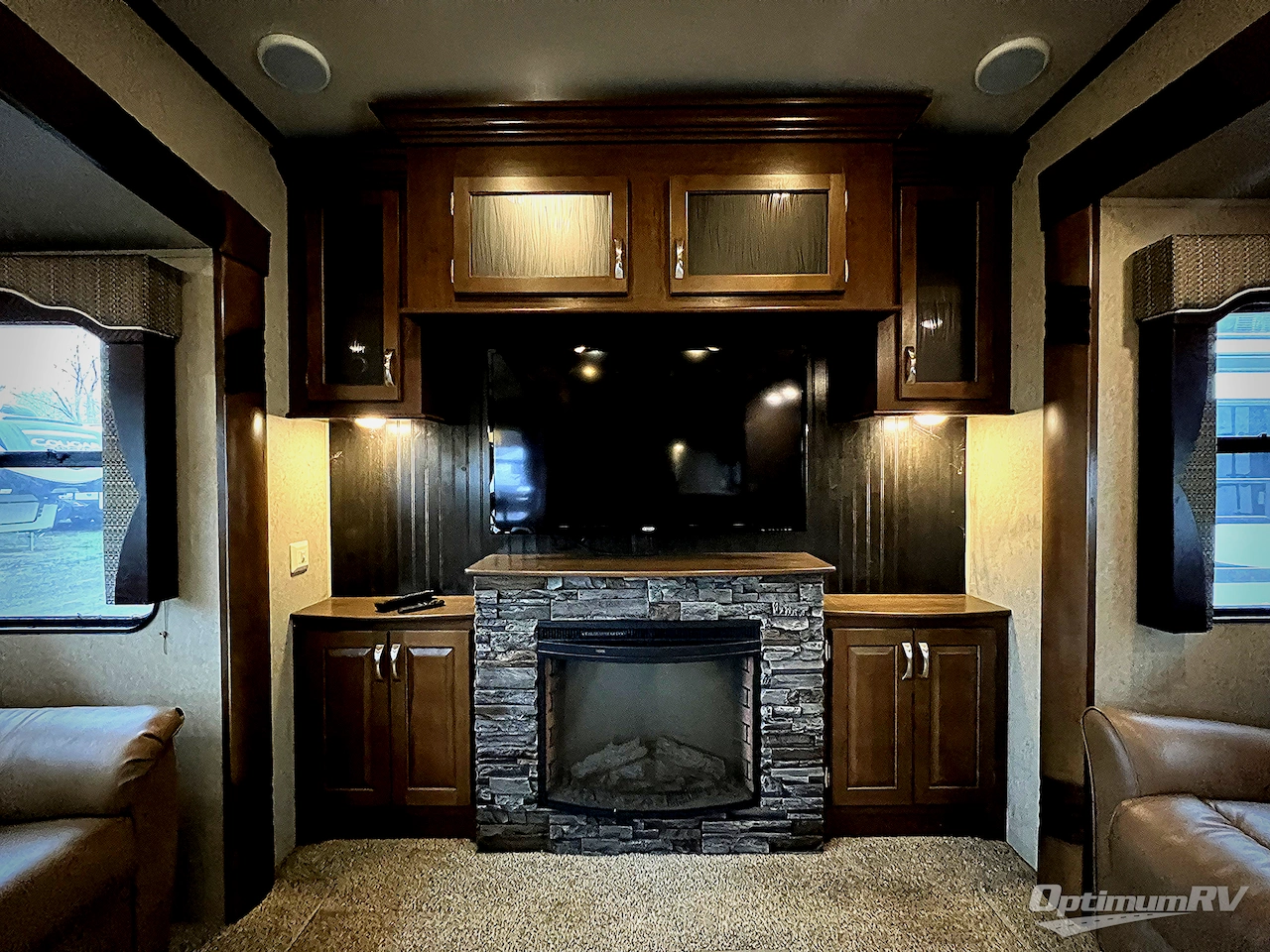 2016 Forest River Cedar Creek Silverback 29RE Photo 12
