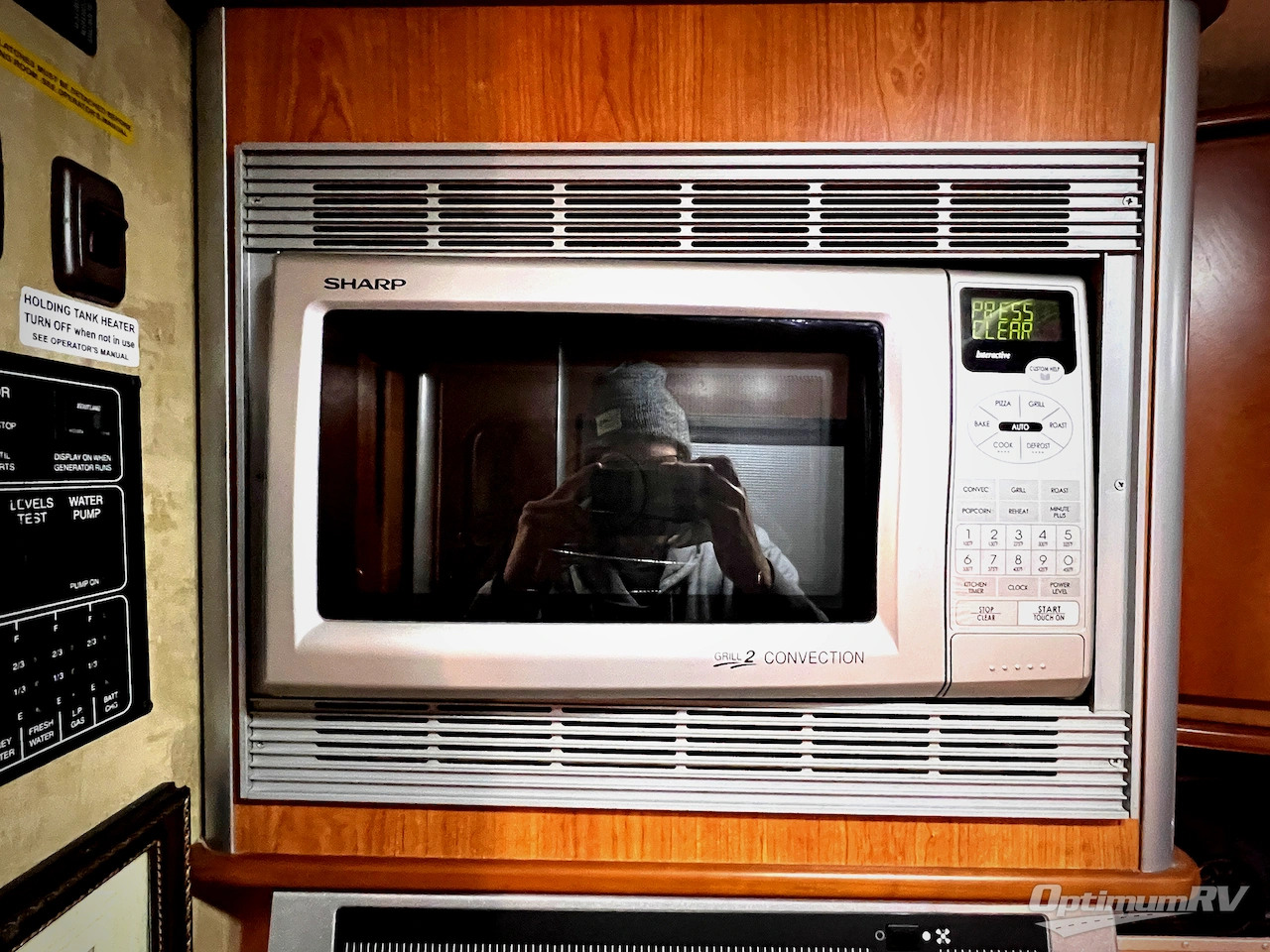 2007 Winnebago View 23J Photo 18