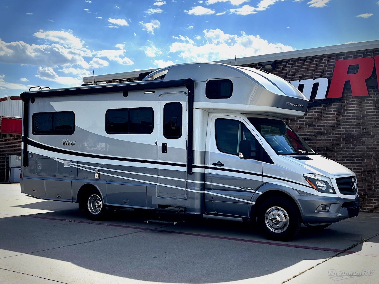 2019 Winnebago View 24J Photo 1