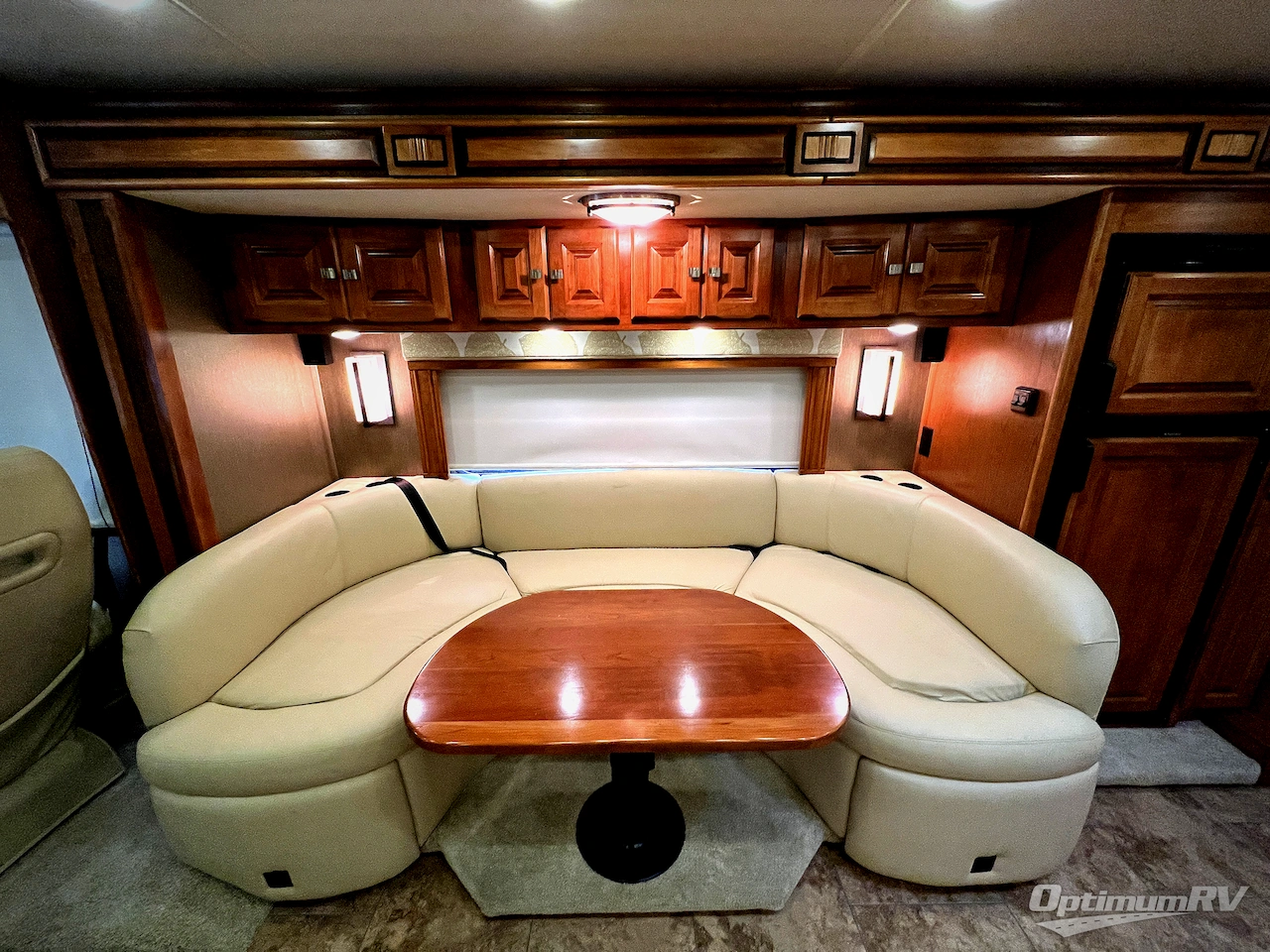 2013 Tiffin Allegro Breeze 32 BR Photo 10