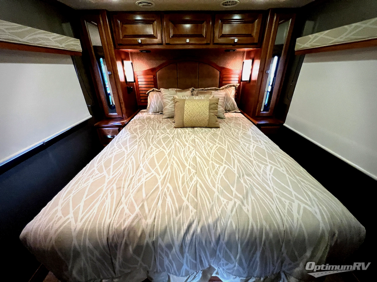 2013 Tiffin Allegro Breeze 32 BR Photo 33