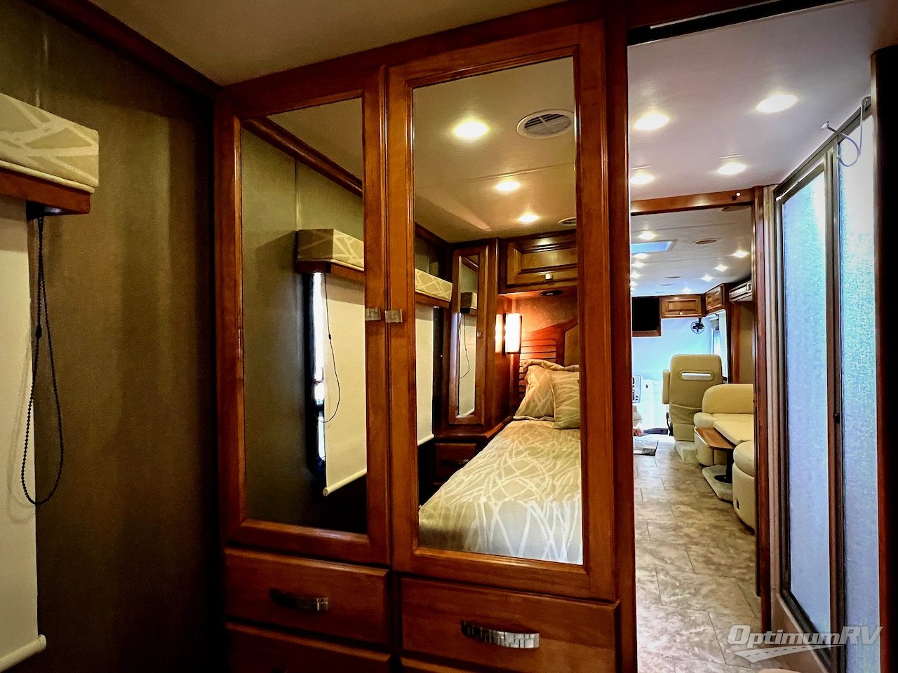 2013 Tiffin Allegro Breeze 32 BR Photo 35