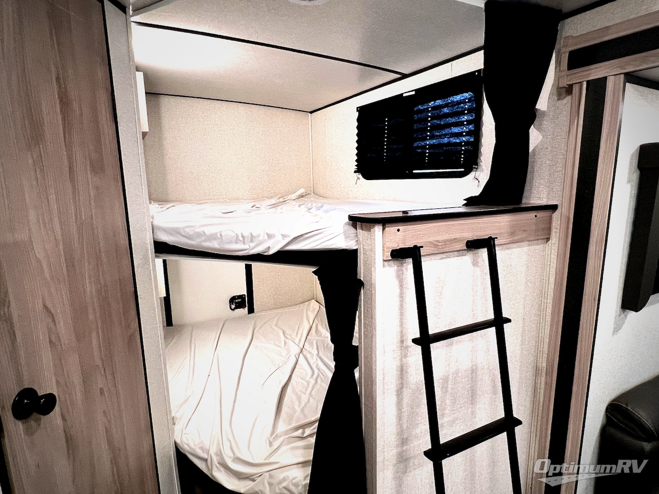 2023 Coachmen Northern Spirit Ultra Lite 2963BH Photo 24
