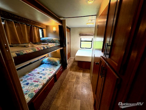 2017 Jayco Redhawk 31XL RV Photo 4