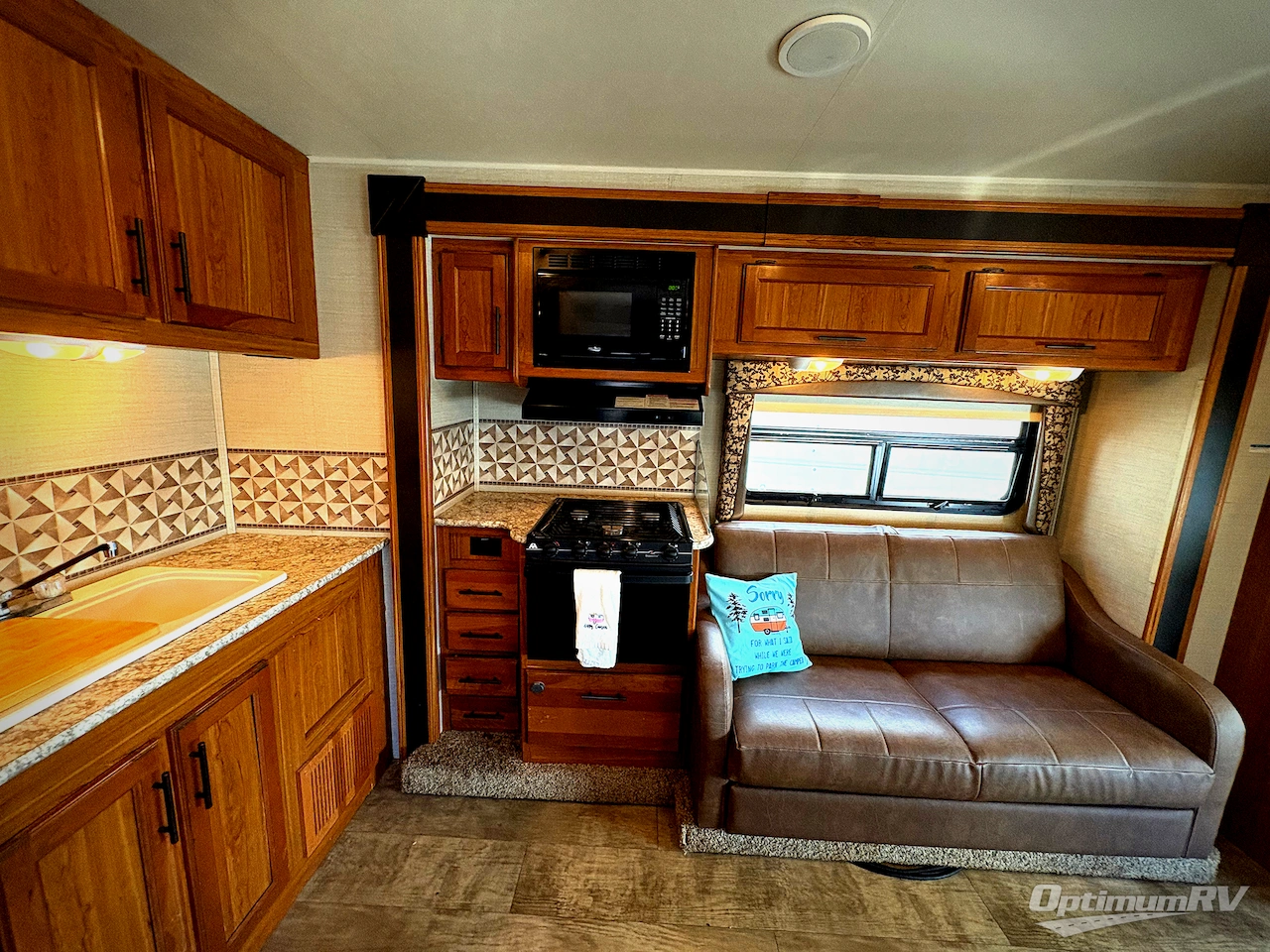 2017 Jayco Redhawk 31XL Photo 9