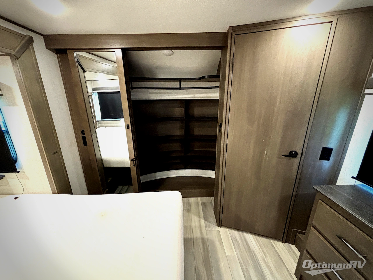 2023 Grand Design Solitude S-Class 3740BH Photo 10