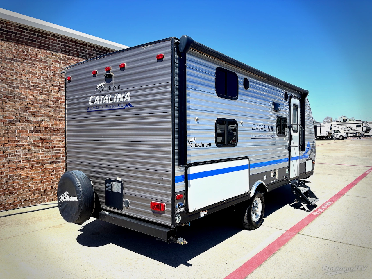 2022 Coachmen Catalina Summit Series 7 184BHS Photo 2