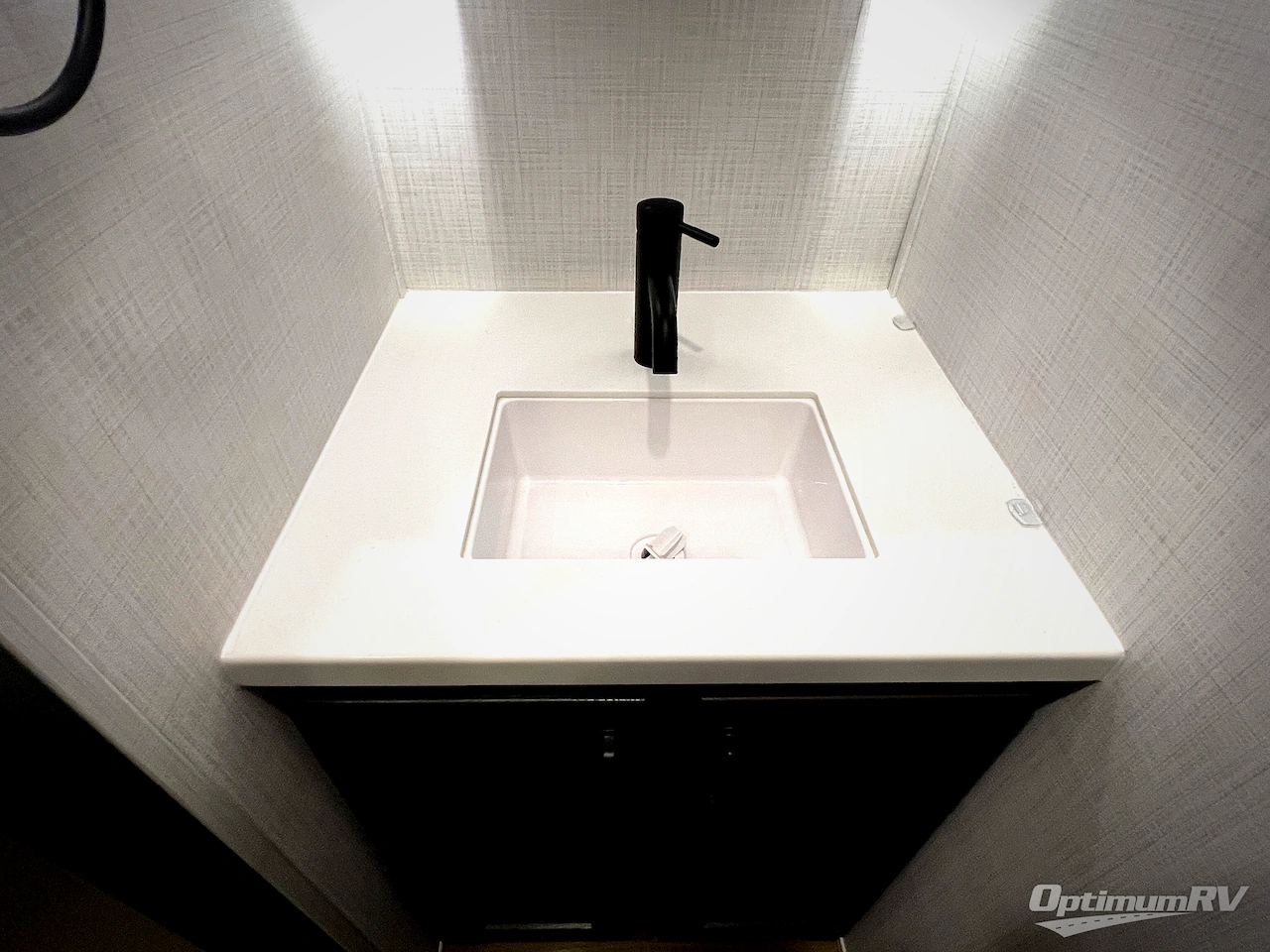 2025 Palomino Columbus 384RKH Photo 51