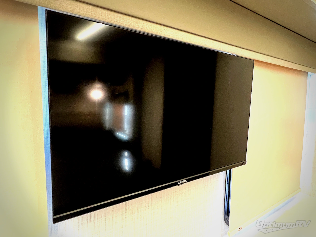 2025 Palomino Columbus 384RKH Photo 57