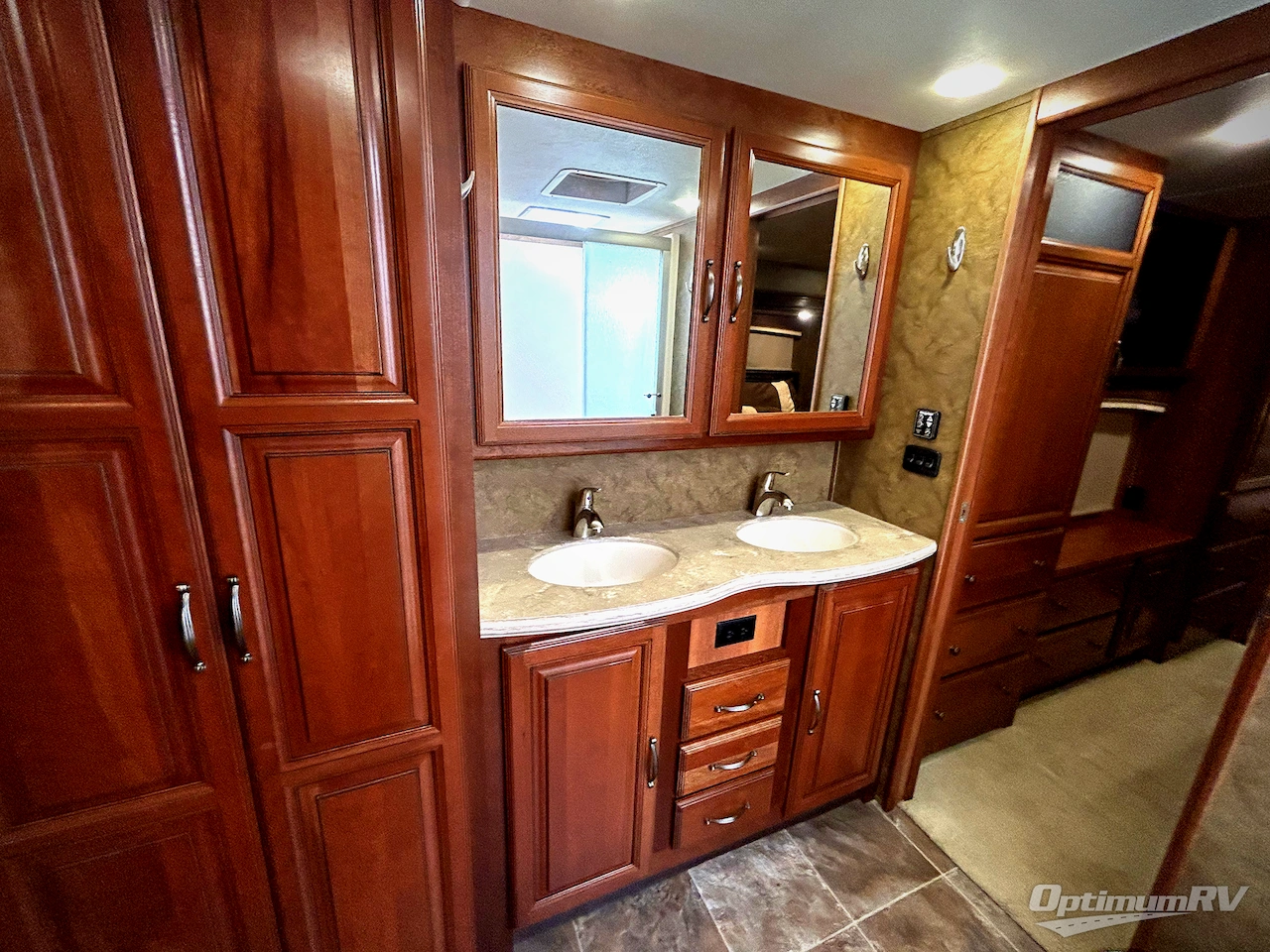2015 Redwood Redwood 39MB Photo 10