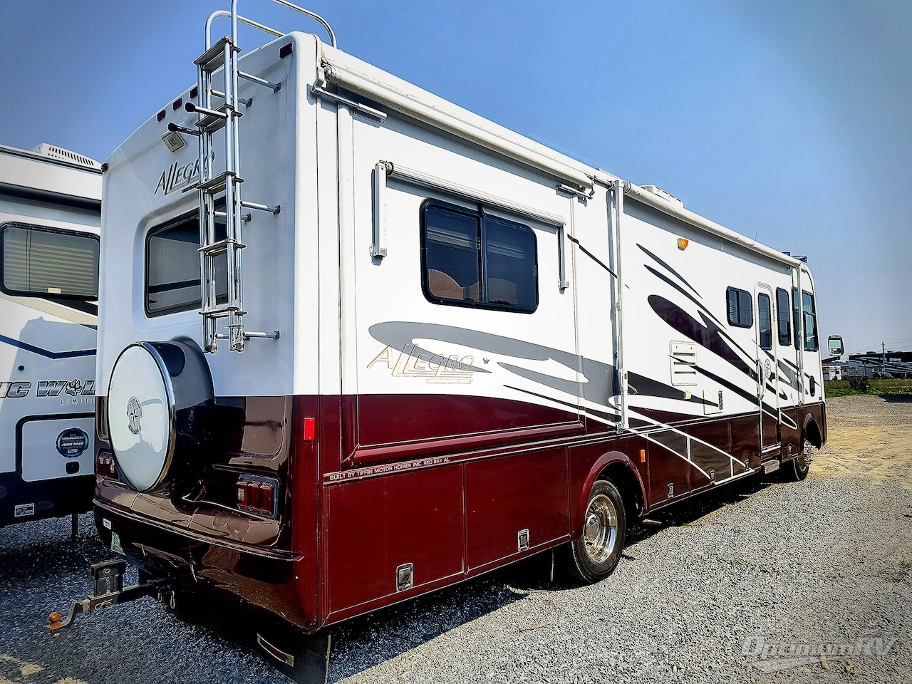 2004 Tiffin Open Road Allegro 32BA Photo 2