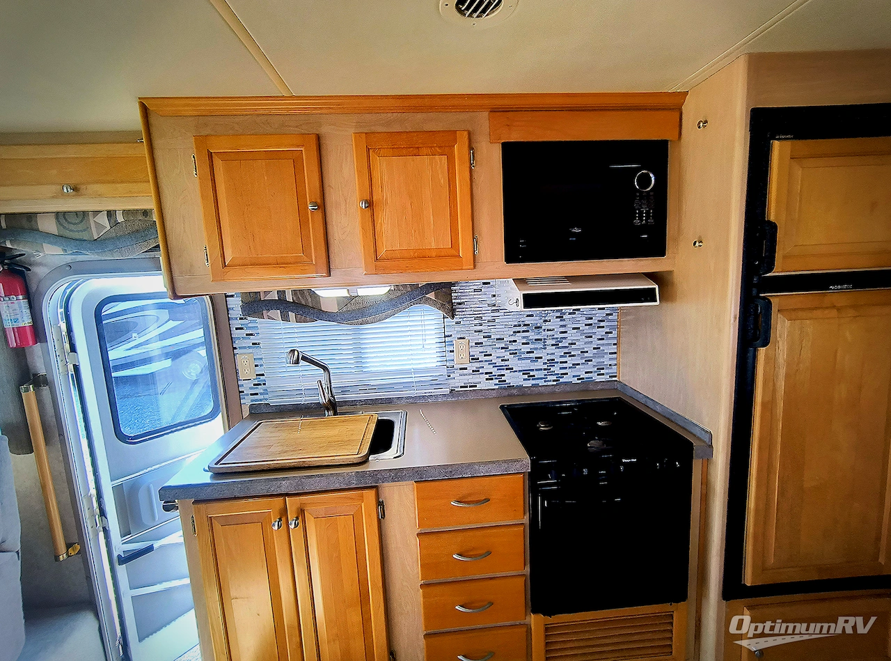 2004 Tiffin Open Road Allegro 32BA Photo 10