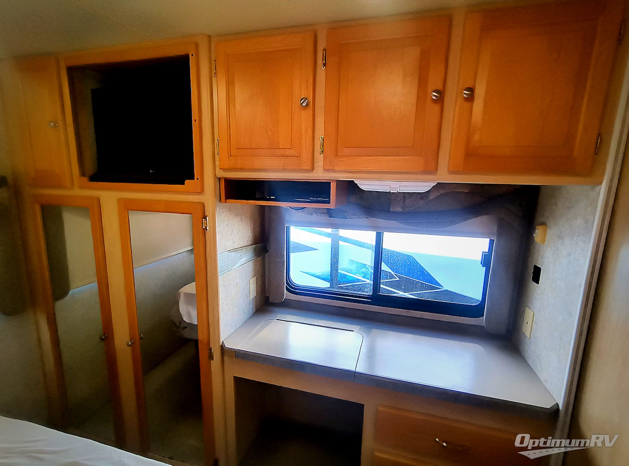 2004 Tiffin Open Road Allegro 32BA Photo 16