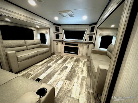2022 Forest River Sandpiper Luxury 379FLOK RV Photo 2