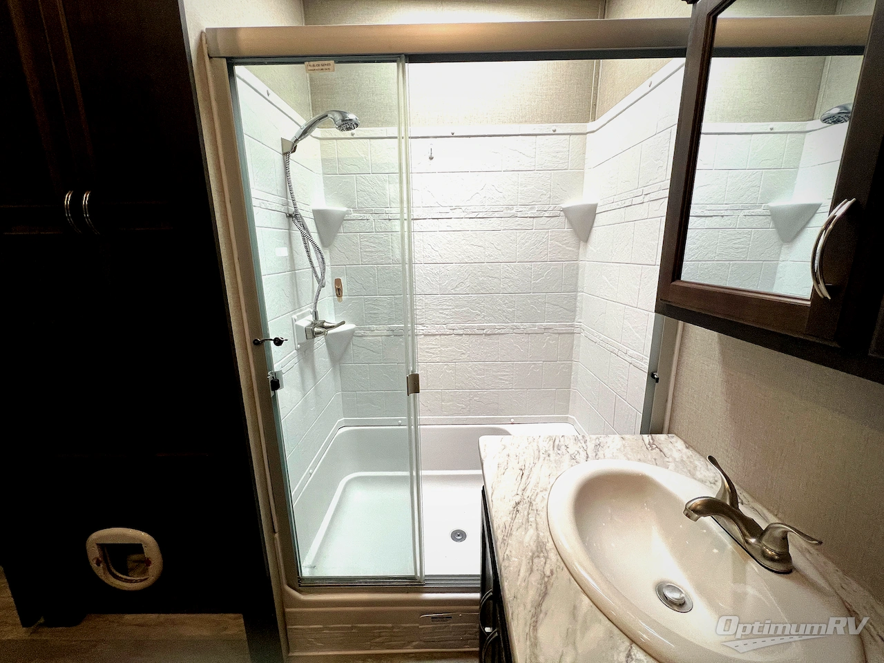 2020 Coachmen Brookstone 344FL Photo 26