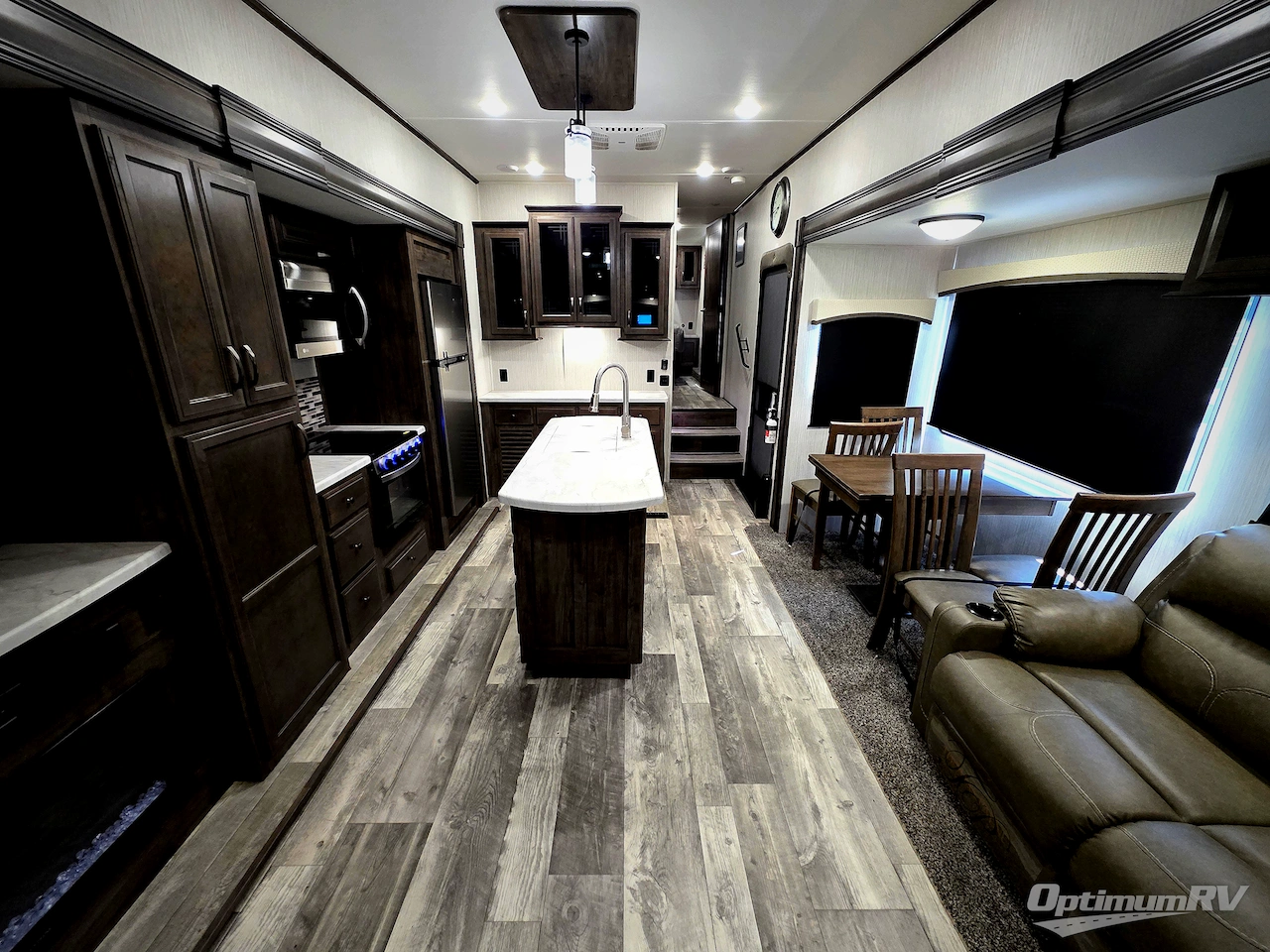 2021 Forest River Sierra C-Class 2990TRIK Photo 5
