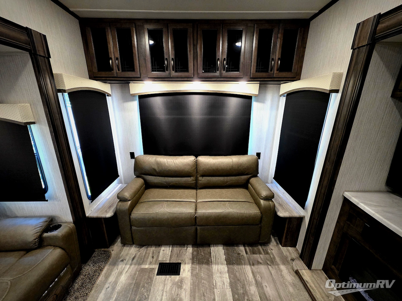 2021 Forest River Sierra C-Class 2990TRIK Photo 8