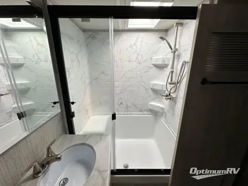 2022 Forest River Sandpiper Luxury 391FLRB RV Photo 4