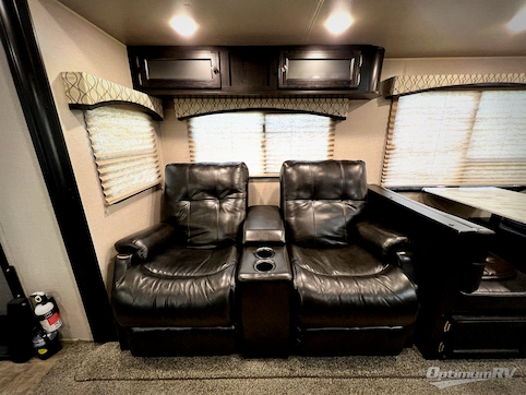 2018 Venture SportTrek 312VRK RV Photo 2