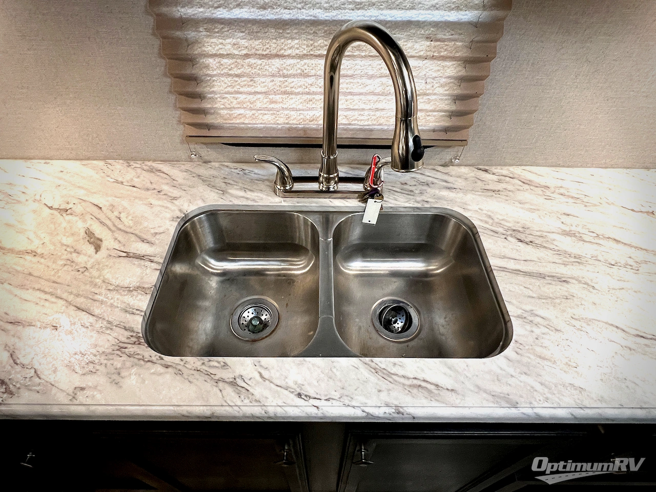 2018 Venture SportTrek 312VRK Photo 21