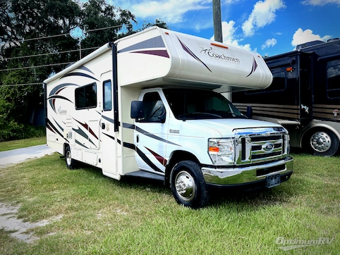 Used 2018 Coachmen Freelander 28BH Ford 450 Featured Photo