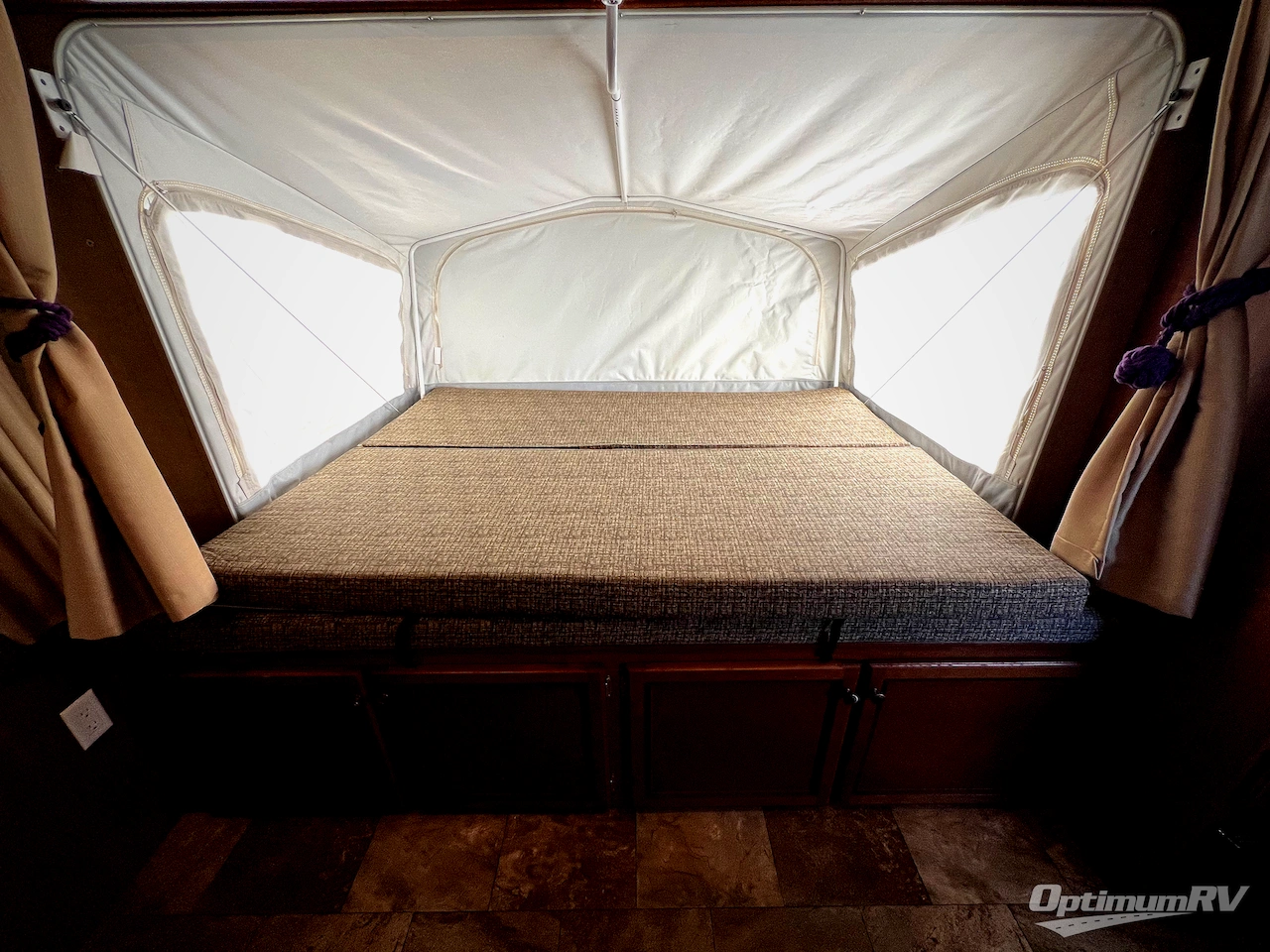 2013 Jayco Jay Feather Ultra Lite X18D Photo 12