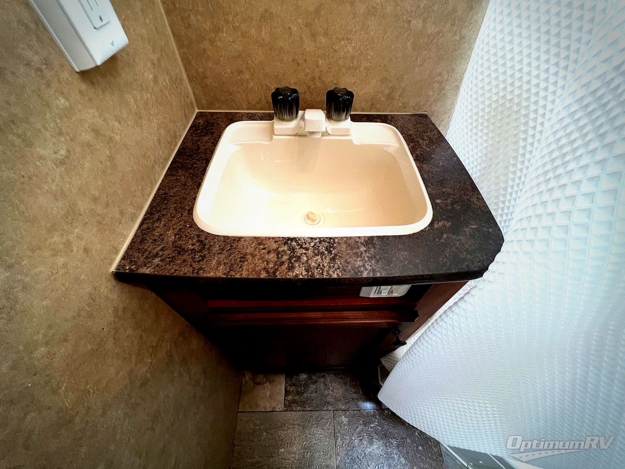 2013 Jayco Jay Feather Ultra Lite X18D Photo 11